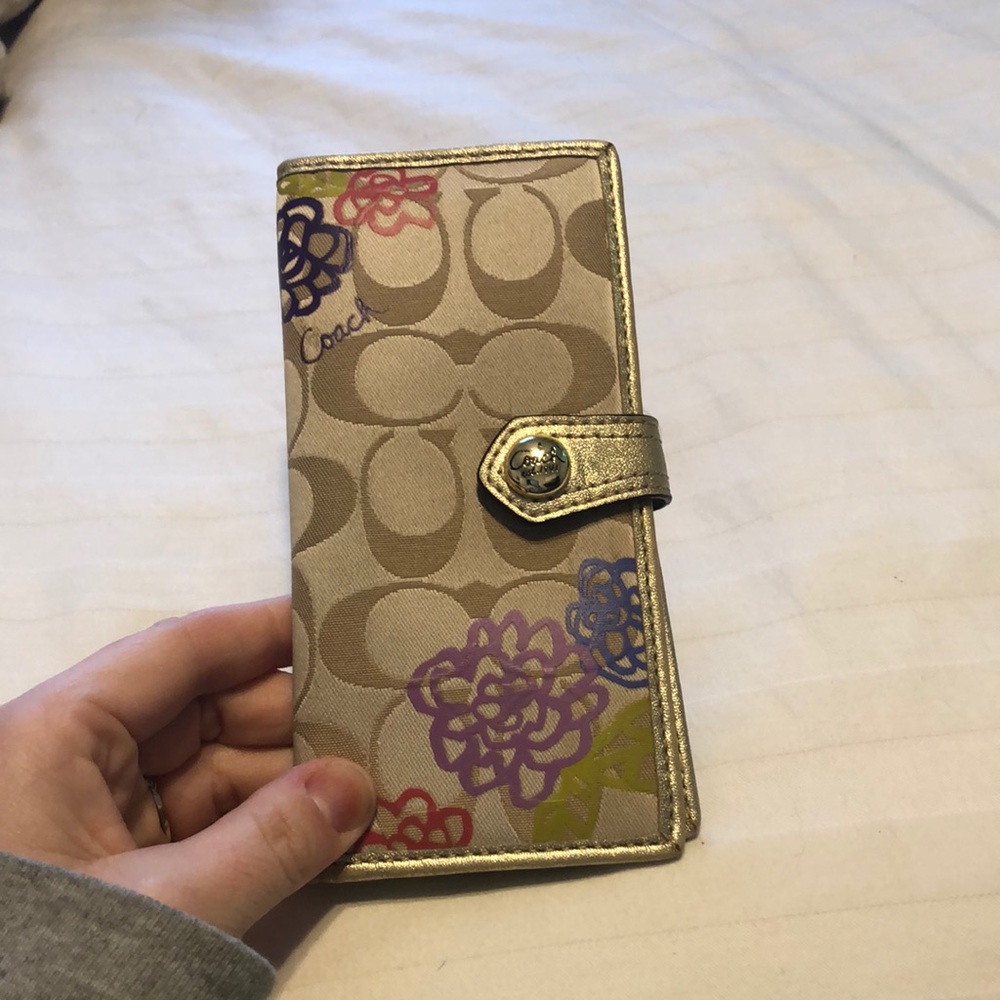 Coach wallet